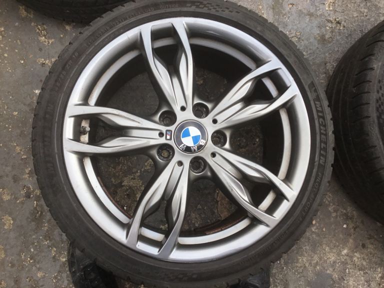 Genuine bmw m series m1 40i 2017 model wheels 