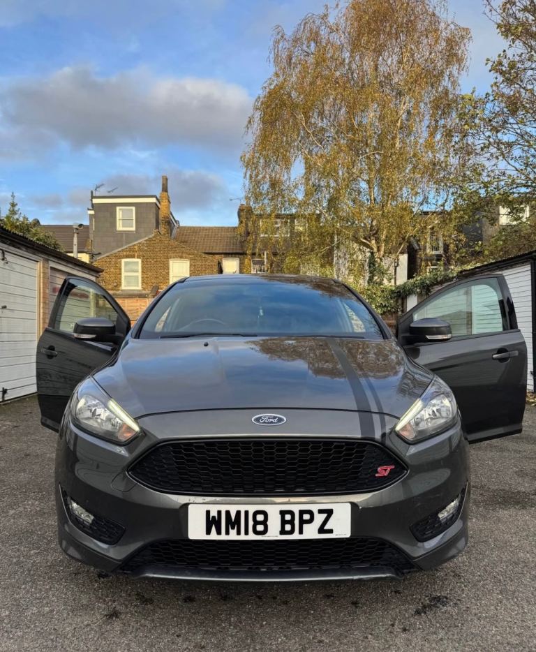 Ford, FOCUS, ST-LINE  Hatchback, 2018, Semi-Auto, 999 (cc), 5 doors