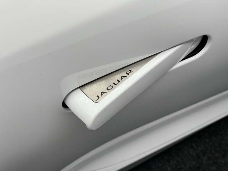 2019 Jaguar F-Type 2.0 R-Dynamic 2dr Auto COUPE PETROL Automatic