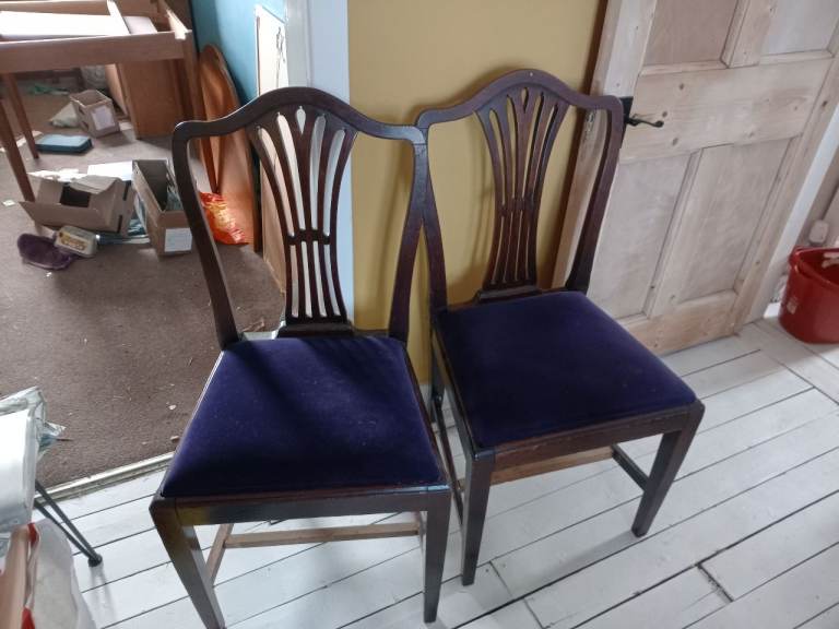 Four dining chairs 