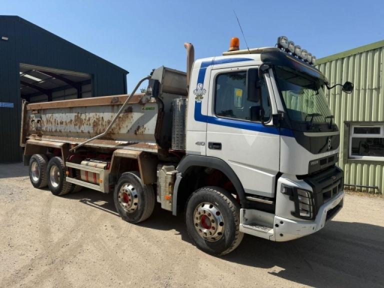 Volvo FMX 410 8x4 STEEL BODY TIPPER