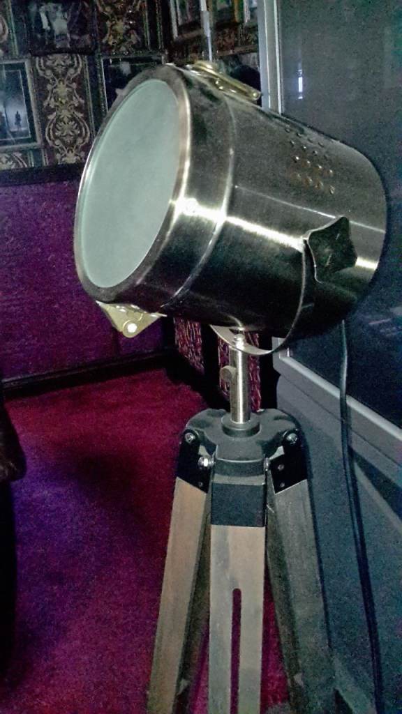 MODERN LAMP IN THE STYLE OF A FILM SET LIGHT - FOR AMBIENT LIGHTING ( SES E14 BULB)