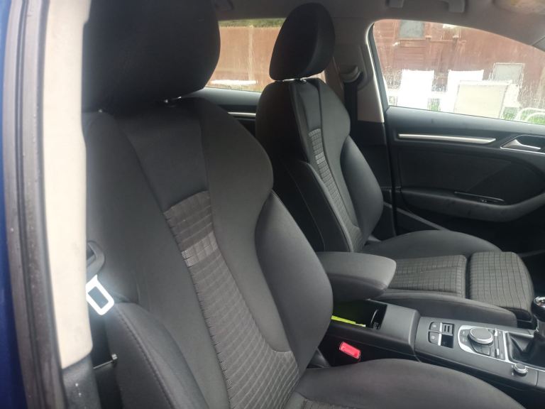 Audi, A3, Hatchback, 2014, Manual, 1598 (cc), 5 doors