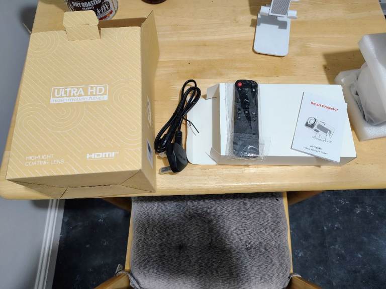 Android 11 Smart projector HY320mini