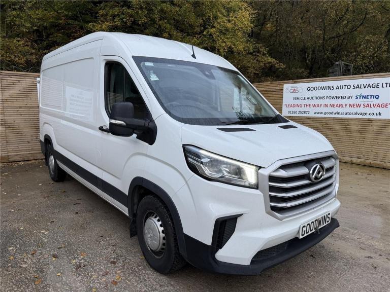 MAXUS DELIVER 9 2.0 D20 White Manual Diesel 2023 Damaged Repairable Salvage