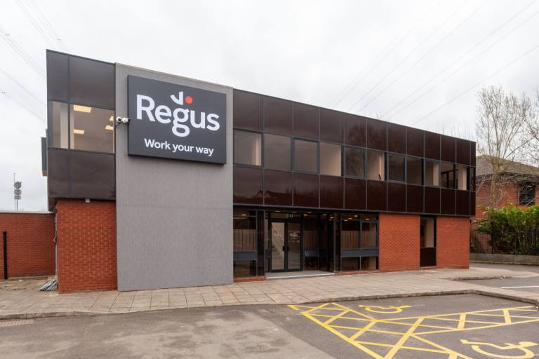 Leicester - LE19 1WY \ Flexible Office Space for 2 Workstations
