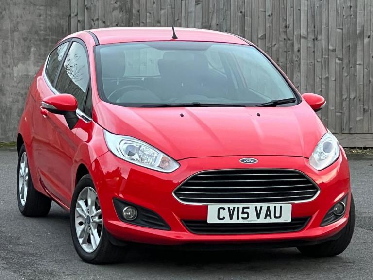 Ford, FIESTA, Hatchback, 2015, Manual, 1241 (cc), 3 doors