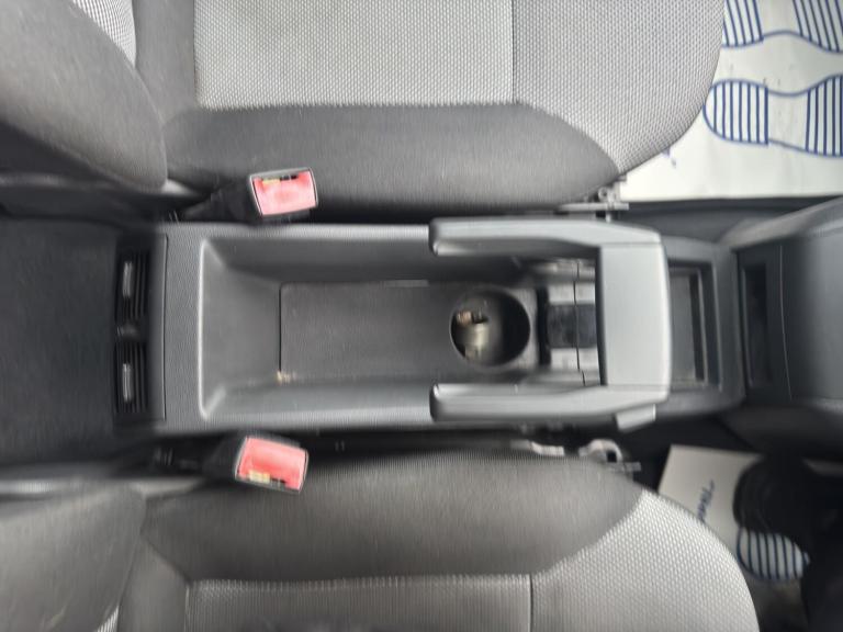 2013 Vauxhall Zafira 1.6 16V Exclusiv MPV 5dr Petrol Manual Euro 5 (115 ps) MPV Petrol Manual