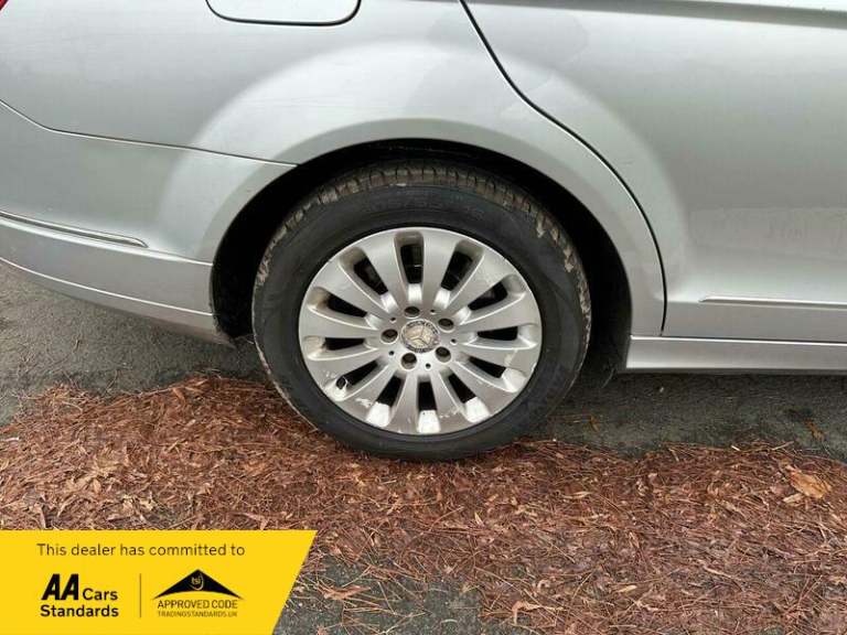 2007 Mercedes-Benz C Class 1.8 C200K Elegance Auto Euro 4 4dr Petrol Automatic