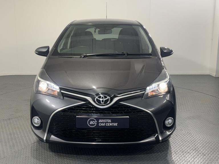 2016 Toyota Yaris Dual VVT-i Design Hatchback Petrol Manual