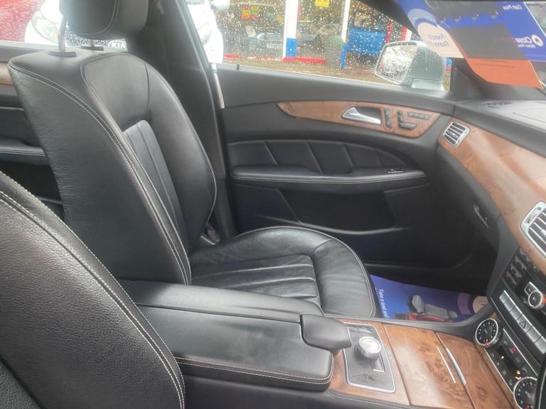 2013 Mercedes-Benz CLS 3.0 CLS350 CDI V6 BlueEfficiency AMG Sport Coupe G-Tronic+ Euro 5 4dr COUP...