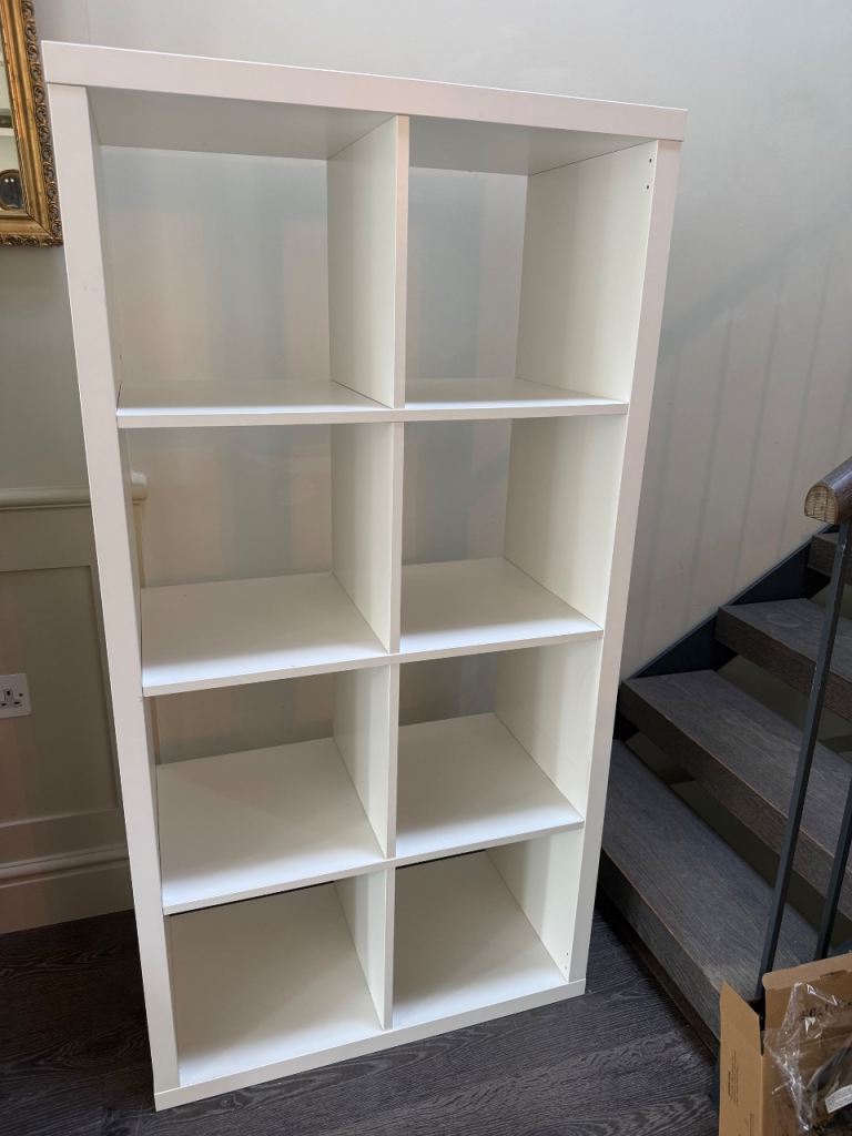 Free ikea Kallax shelf unit 