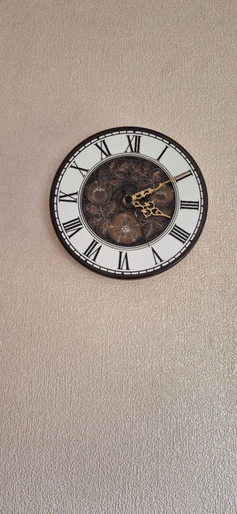 Jersey Pottery Decorative Wall Clock with Roman Numerals – Good Condition
