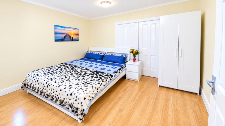 Room to rent for One Male /£600