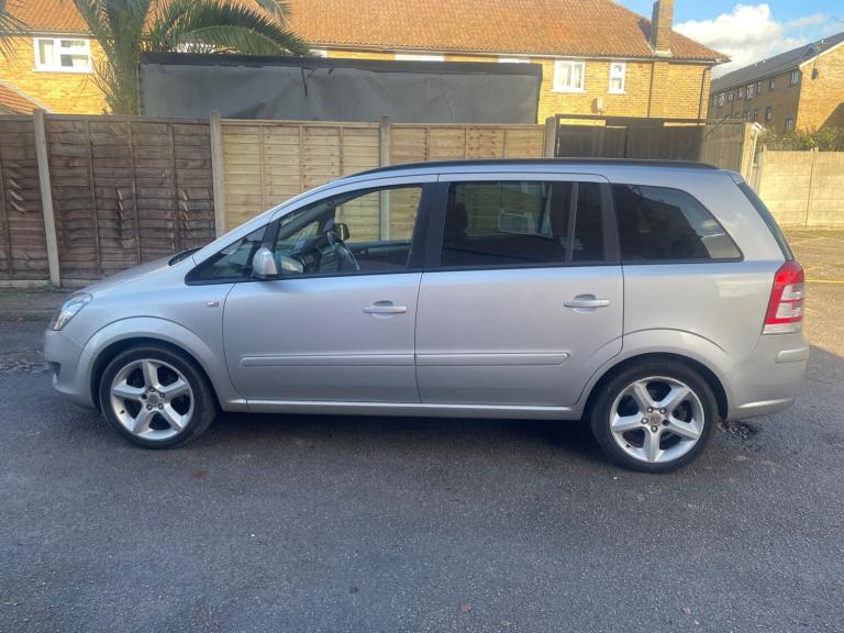 2013 Vauxhall Zafira 1.6i [115] Exclusiv 5dr MPV Petrol Manual