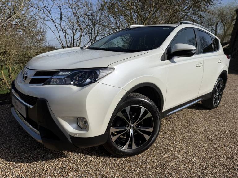 2014 Toyota RAV4 2.2 D-CAT Invincible SUV 5dr Diesel Auto 4WD Euro 5 (150 ps) Diesel Automatic