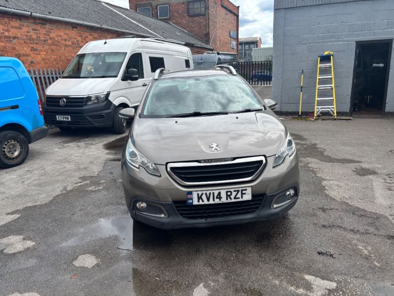 Peugeot, 2008, Hatchback, 2014, Manual, 1398 (cc), 5 doors