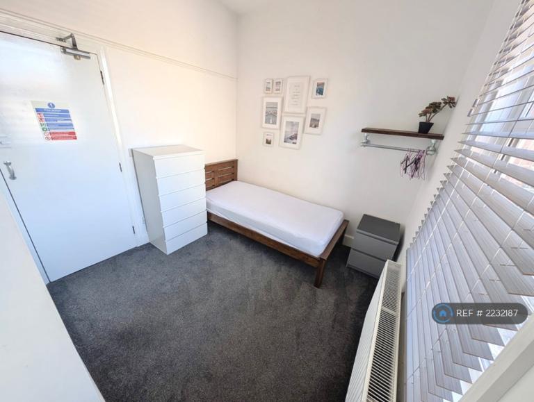 1 bedroom in Victoria Road, Scarborough, YO11 (#2232187)