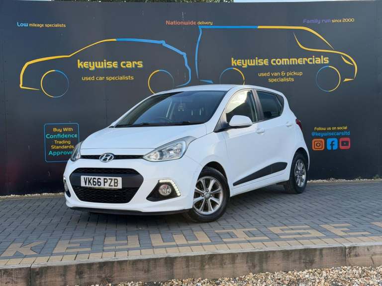 2016 Hyundai i10 1.0 Premium 5dr HATCHBACK PETROL Manual