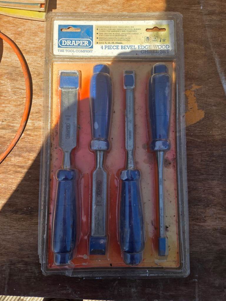 Draper 4 Piece Bevel Edge Wood Chisel Set - NEW
