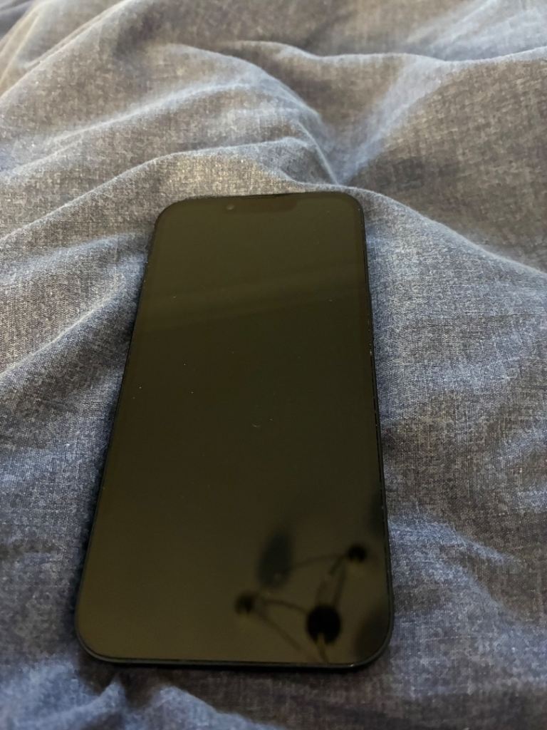 Apple iPhone 13 Black – Good Condition