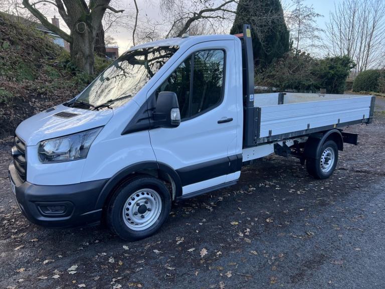 FORD TRANSIT 350 TIPPER 130ps, ONE STOP BODY, EURO 6. WHITE.