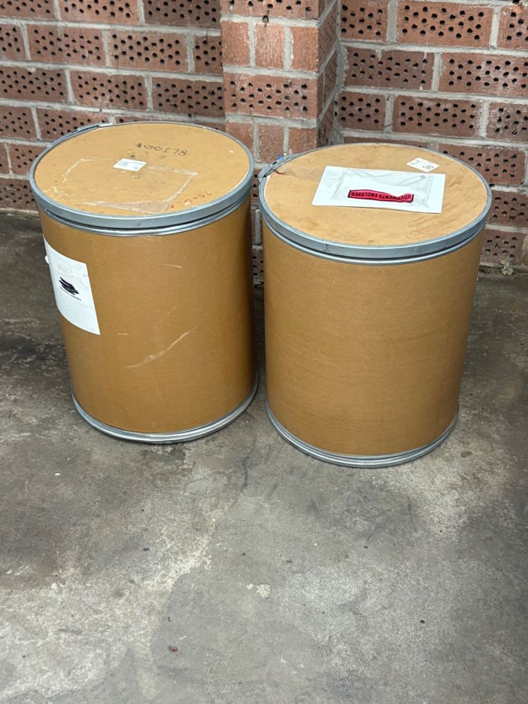 Storage Barrels Large – 2x Cylinder Drums with Security Lids
