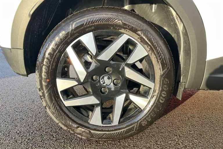 2025 Vauxhall Mokka 1.2 Turbo 136 Griffin 5dr HATCHBACK PETROL Manual