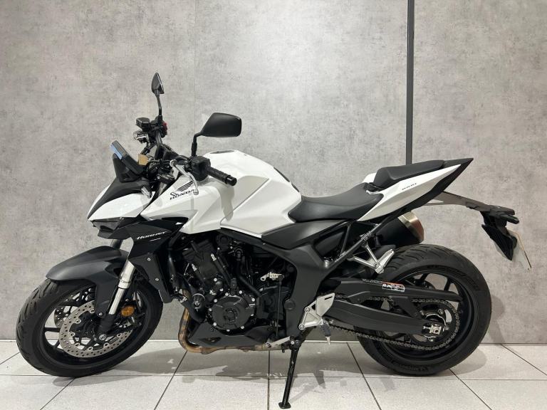 74/2025 Honda CB1000 Hornet - 4128 miles 