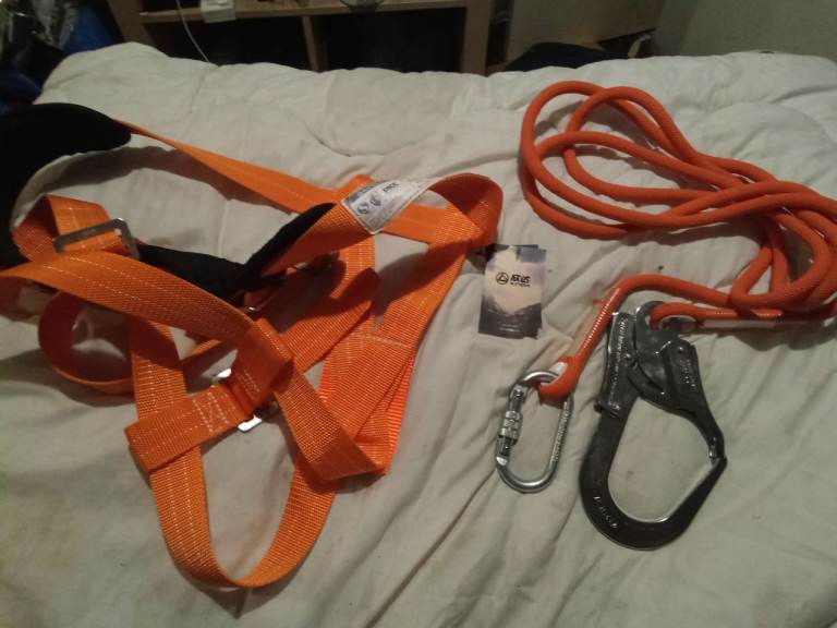 New XINDA Climbing Harness and Rope Set