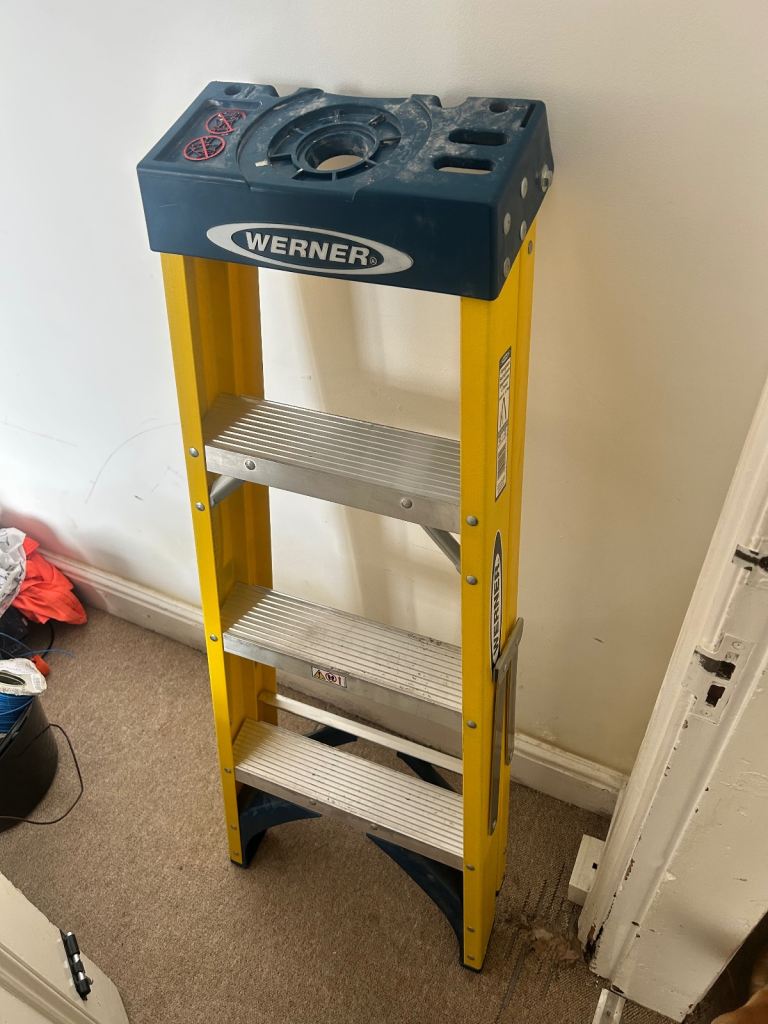 Werner Fibreglass Stepladder