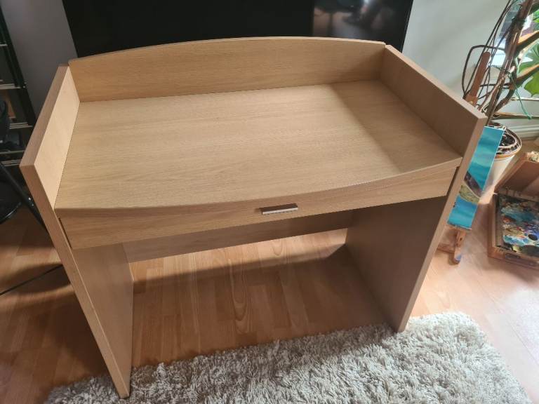 Dressing Table with Drawer – Good Condition