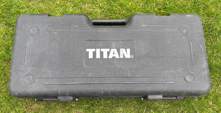 Titan Breaker (240v)