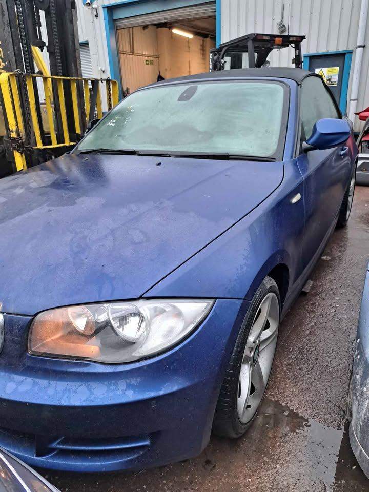 BMW 120D SPORT LCI E88 DISMANTLING PARTS BONNET LIGHT WING DOOR HUB HEAD UNIT BOOT LID