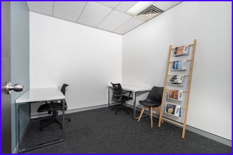 London - TW9 1BN, Access to professional office space for 2 people in Regus Spencer House
