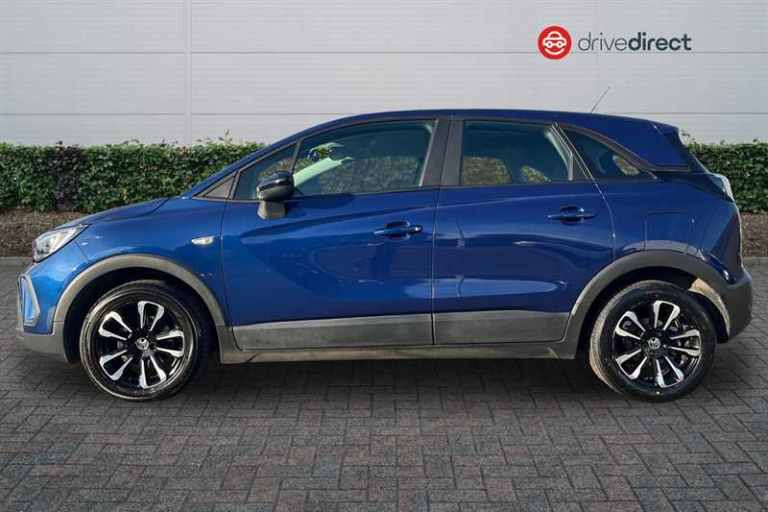 2022 Vauxhall Crossland 1.2 Design 5dr HATCHBACK PETROL Manual