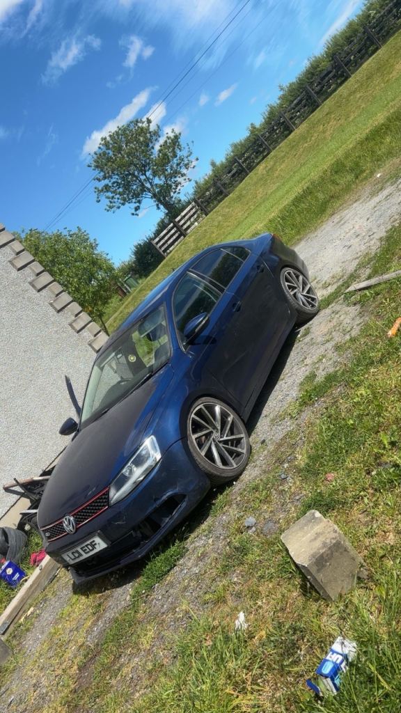 Volkswagen, JETTA, Saloon, 2011, Manual, 1598 (cc), 4 doors