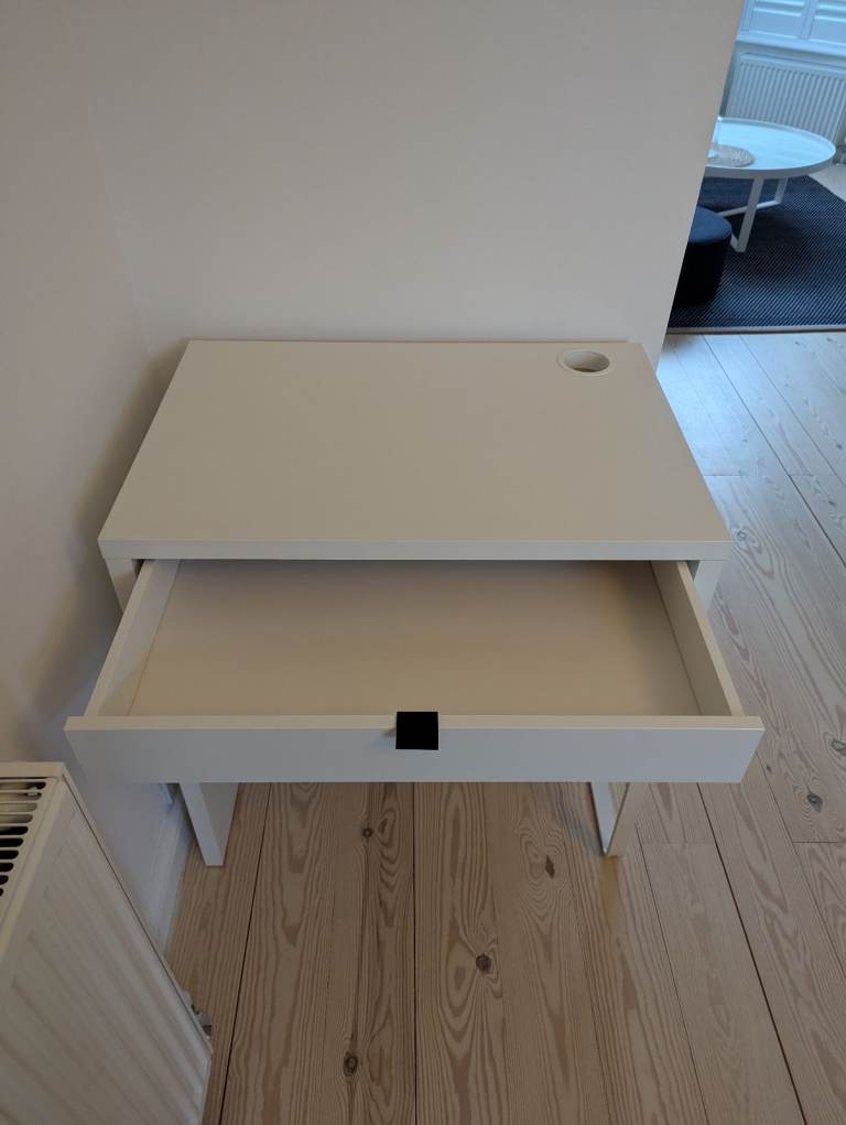 image for MICKE IKEA Desk, white, 73x50cm