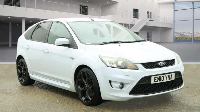 2010 Ford Focus 2.5 SIV ST-3 5dr HATCHBACK Petrol Manual
