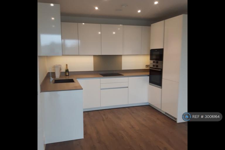1 bedroom flat in Sapphire House, Orpington, BR6 (1 bed) (#3006164)