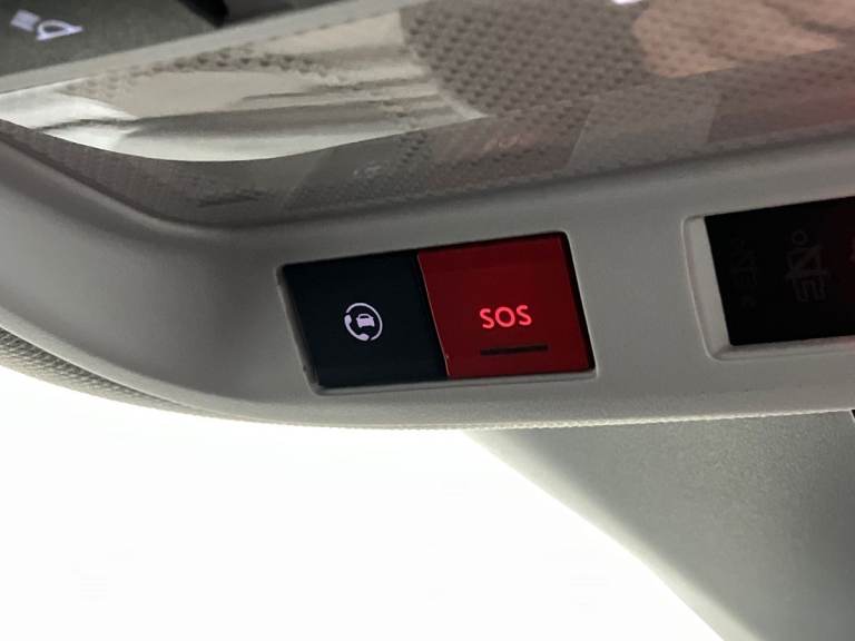 2022 Vauxhall Grandland 1.2 Turbo Ultimate 5dr Hatchback PETROL Manual