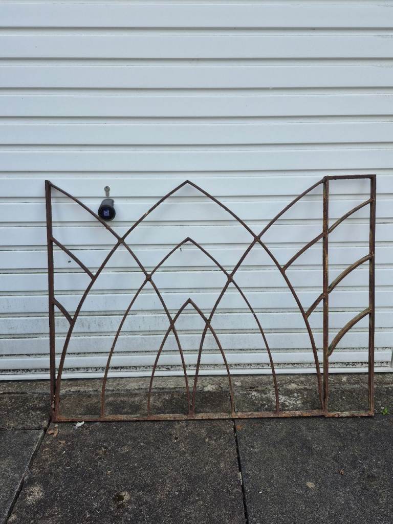 steel gate / fence