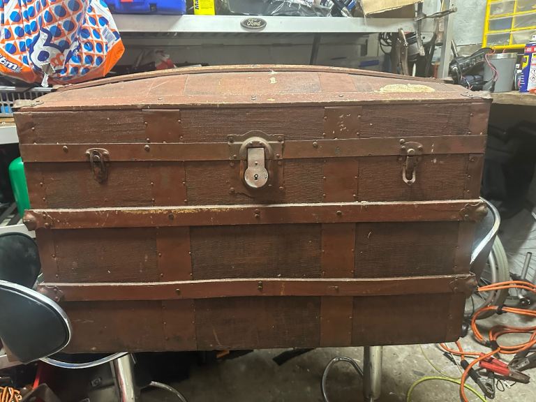 Vintage steamer trunk 