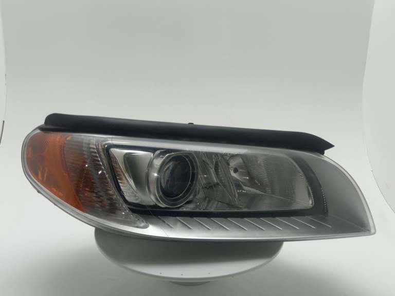 Volvo S80 Headlamp Headlight O/S 2006-2016 4 Door Saloon Rh 31386652