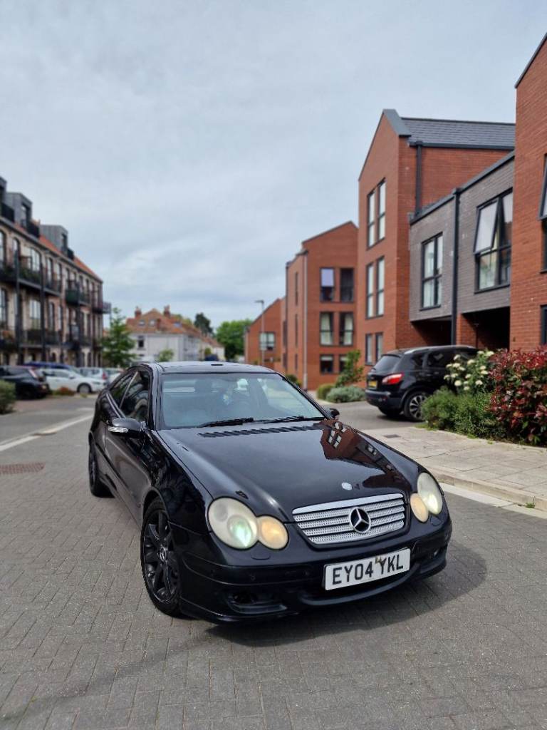 Mercedes-Benz, C CLASS, Coupe, 2004, Semi-Auto, 1796 (cc), 3 doors