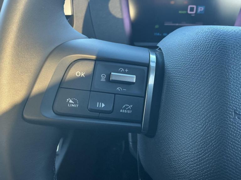 2025 Citroen e-C4 50kWh MAX Hatchback 5dr Electric Auto (7.4kW Charger) (136 ps) HATCHBACK Electr...