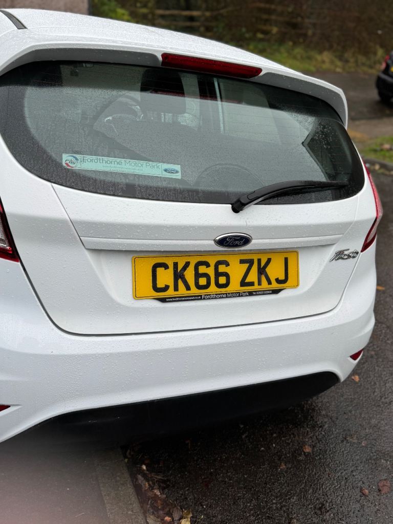 Ford, FIESTA, Hatchback, 2016, Manual, 1241 (cc), 5 doors