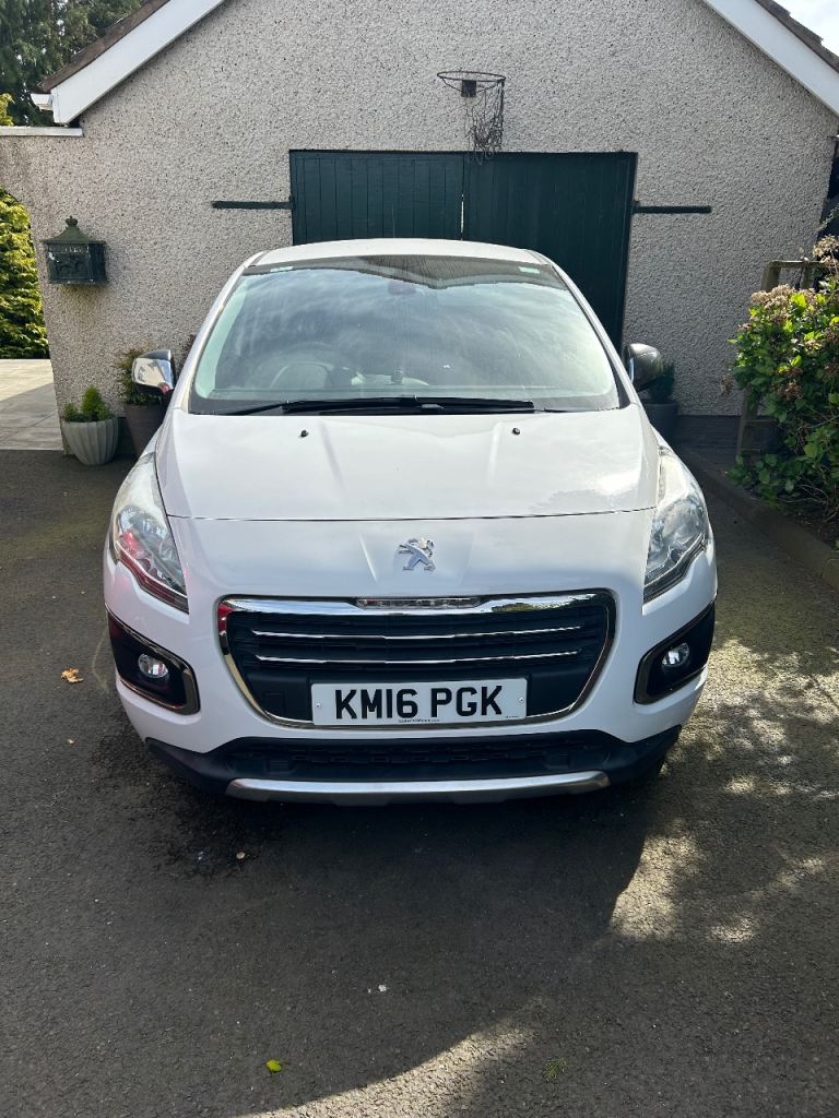 Peugeot, 3008, Hatchback, 2016, Semi-Auto, 1560 (cc), 5 doors