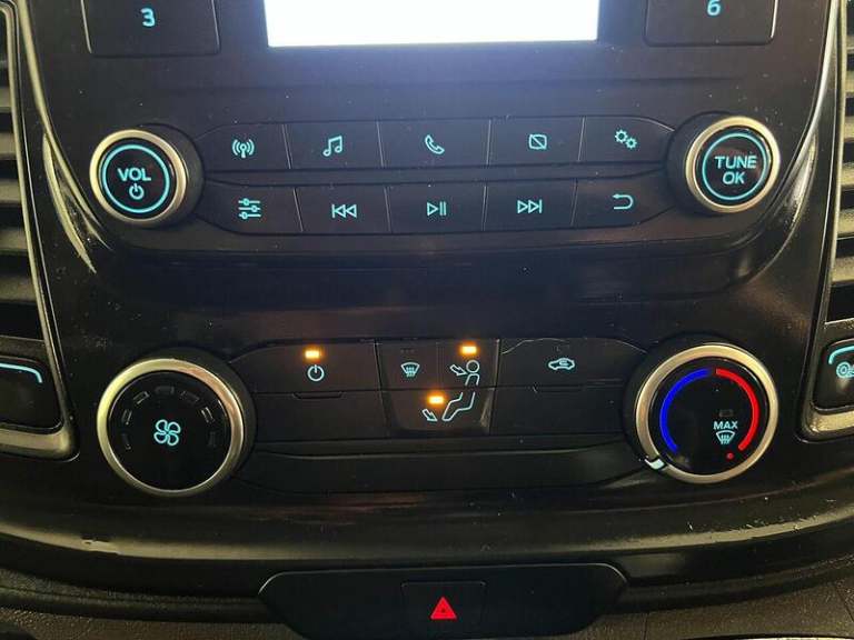 2022 Ford Transit 2.0 EcoBlue 130ps H3 Leader Van PANEL VAN DIESEL Manual