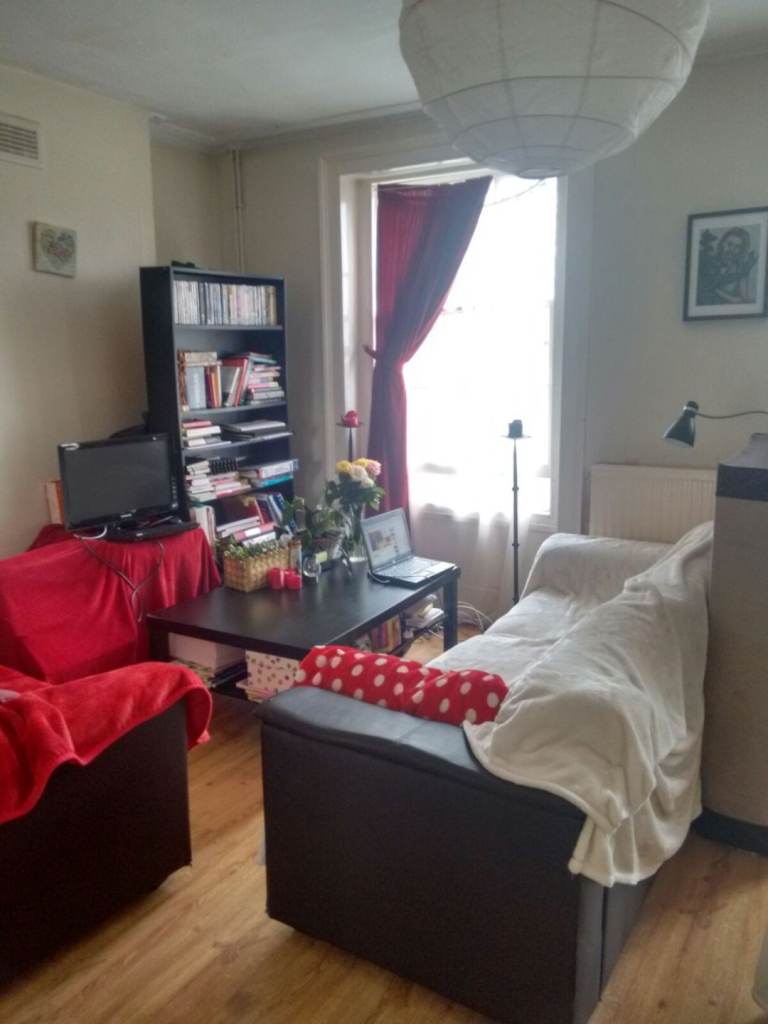 Large studio for rent SW9